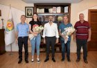 Başkan Bozdoğan, Tarsus’un Gururu Milli Voleybolcu Tuğba Şenoğlu’nu Tokyo Olimpiyatları Dönüşü Ağırladı