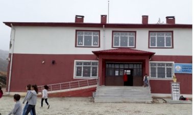 KAHRAMANMARAŞ’TA COVİD-19 NEDENİYLE  BİR OKULDA EĞİTİME 1 HAFTA ARA VERİLDİ