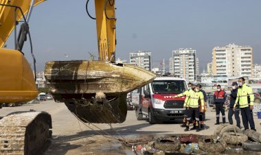 Büyükşehir, Denizden 2 Haftada 25 Metreküp Atık Çıkardı