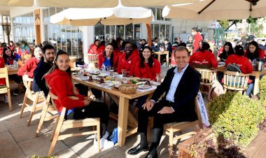 Başkan Seçer’den Büyükşehir GSK Sporcularına Moral Etkinliği