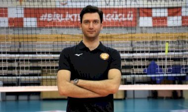 Eczacıbaşı VitrA'nın yeni hocası Ferhat Akbaş