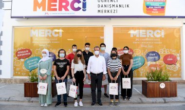 Başkan Seçer, Gençlerin Geleceğine Işık Tutan Merci’yi Ziyaret Etti