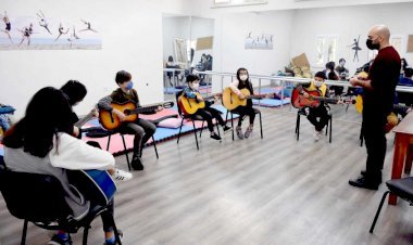 Tarsus  Belediyesi  Akademi  Kursları  Halkın  Yoğun  Katılımıyla  Devam  Ediyor