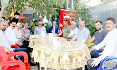 Başkan Yılmaz, Ayvagediği Ve Gözne Mahallelerinde Hemşehrileriyle Buluştu