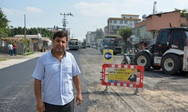 Muhtarlar Ve Esnaflardan, Başkan Vahap Seçer’e Teşekkür