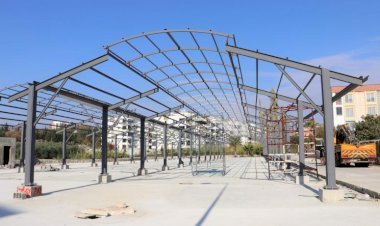 Toroslar Belediyesi’nden, Yalınayak Ve Mustafa Kemal Mahalleleri’ne Kapalı Semt Pazarı