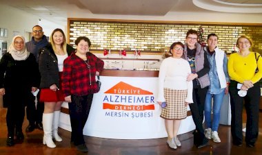 Betül Eker'den Özel Alzheimer-Demans Engelli Bakım Merkezi'ne Ve Mersin Alzheimer Derneği Tarsus Grubu'na Ziyaret