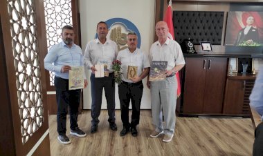 AHİLİK HAFTASI’NDA TARSUS MÜFTÜSÜ MURAT AKÇAY’DAN TİCARET BORSASI’NA ZİYARET