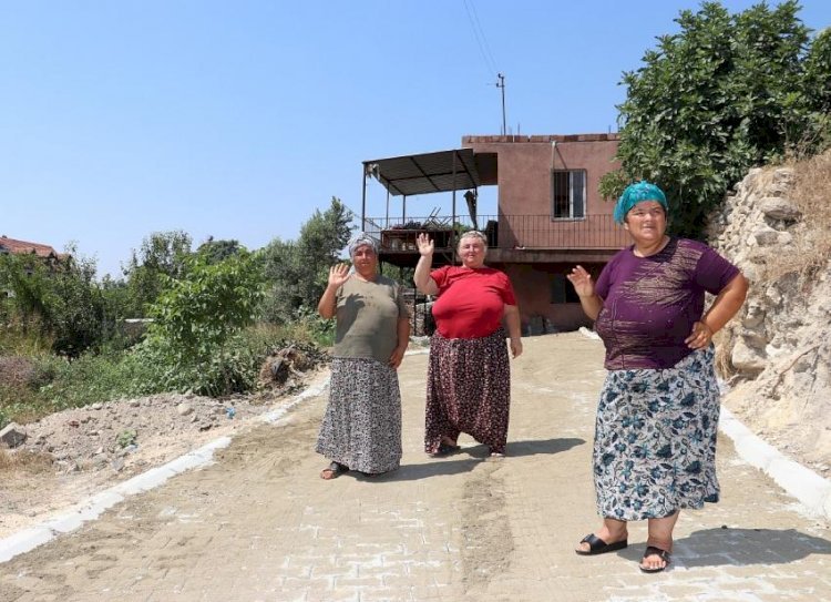 Engelli Kız Kardeşlerin Bozuk Yolu, Kilit Parke İle Kaplandı