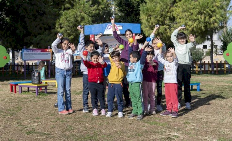 Mersin Büyükşehir’den Çocuklar İçin “Bocce” Aktivitesi