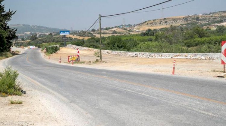 Tarsus’ta İlk Kez Bir Yol 3 Şeritli Duruma Getiriliyor