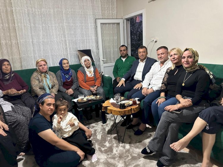 MHP TARSUS'TAN 'HAYIRLI GÜNLER KOMŞUM' ZİYARETLERİ