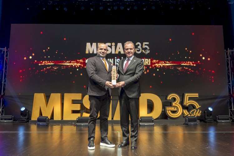 SEÇER: “MERSİN SÜRATLE MARKA KENT OLMAYA DOĞRU EVRİLİYOR”